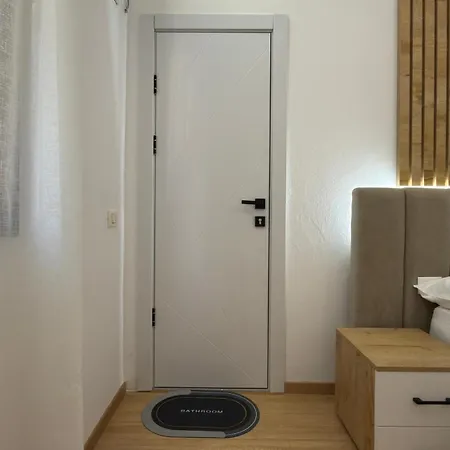 Amis Boutique Vlorë