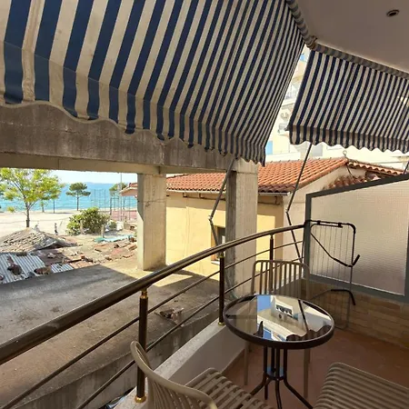 Otel Amis Boutique